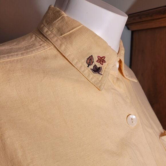 Vntg Y2K CHRISTOPHER & BANKS Yellow Embroidered Linen Rayon Button Blouse Sz S - Picture 4 of 10